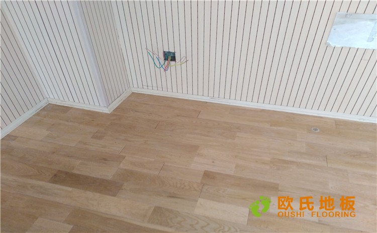 上海嘉定區(qū)小學(xué)體育館木地板案例